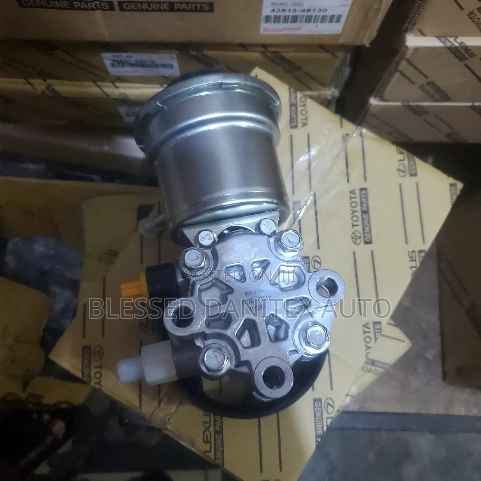 Original Power Steering Pump for Toyota Hilux and Haice