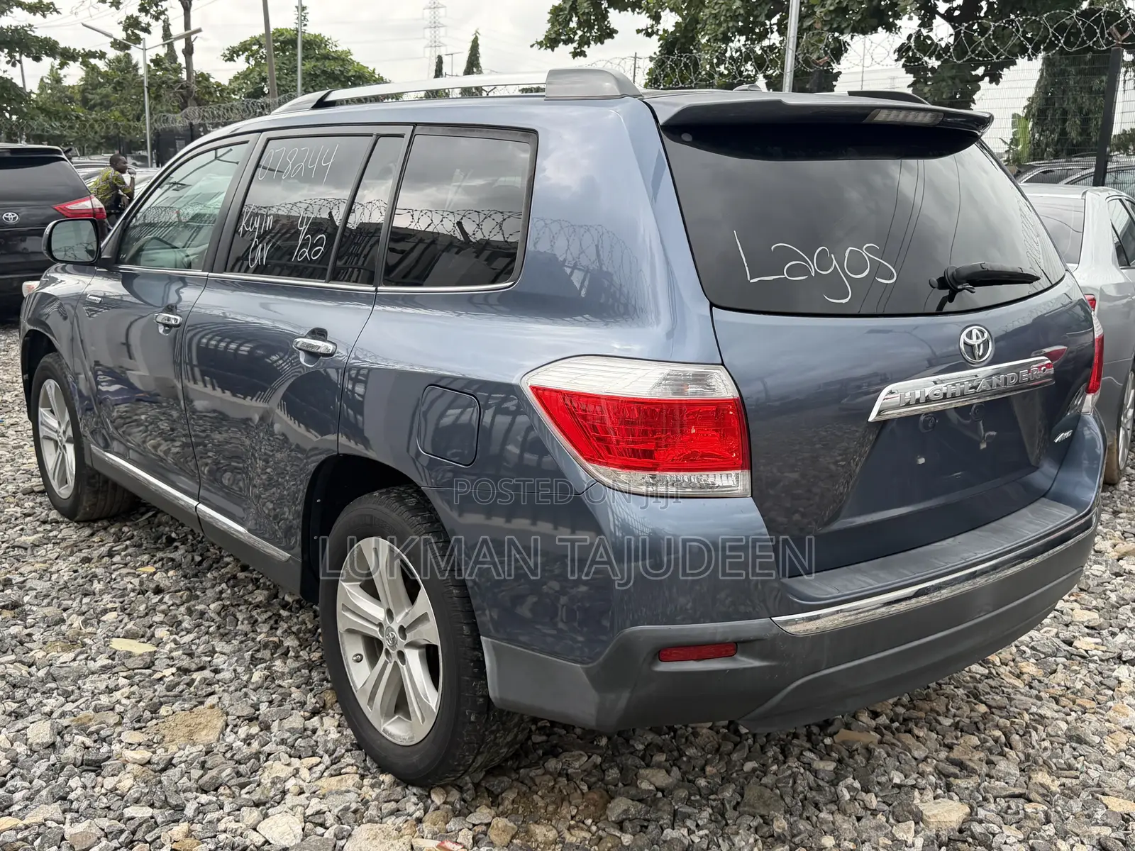 Toyota Highlander 3.5L 4WD 2013 Blue