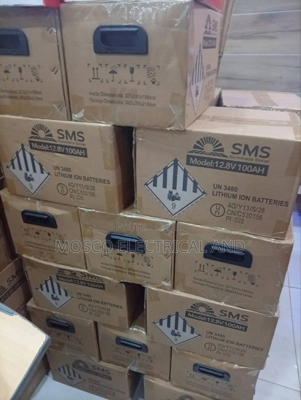 Quality 100ah/12volts SMS Lithium Ion Solar Batteries