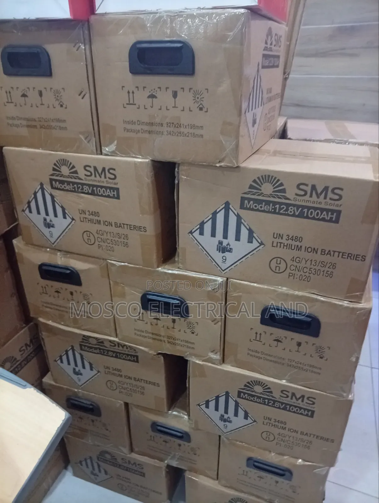 Quality 100ah/12volts SMS Lithium Ion Solar Batteries