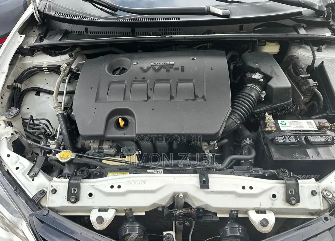Toyota Corolla 2015 White