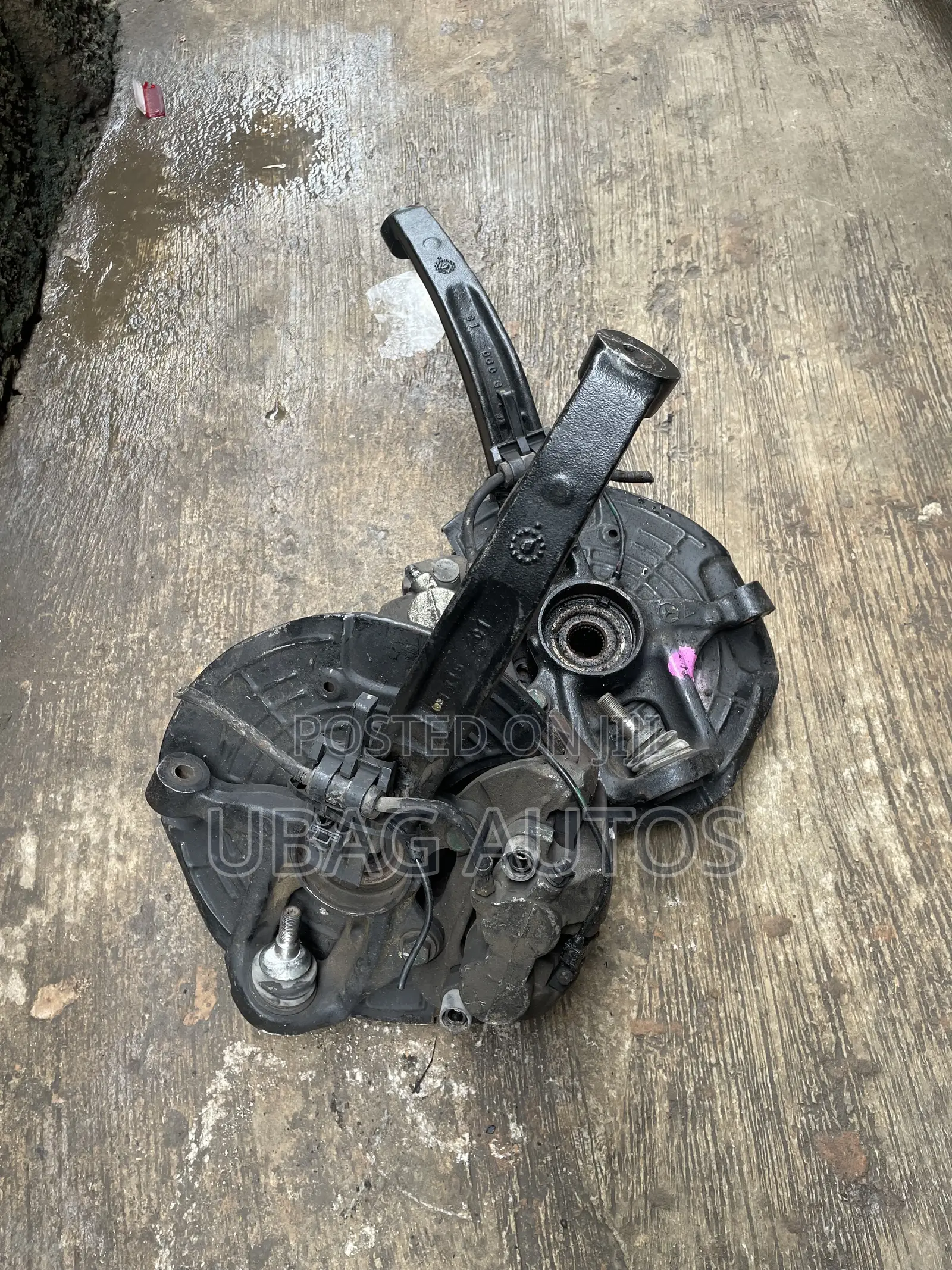 Front Hub ML 350 08/10 W164