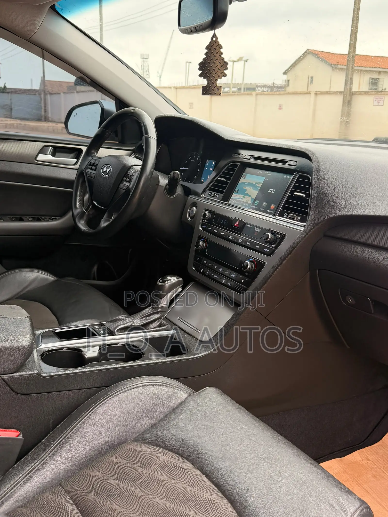 Hyundai Sonata Sport 4dr Sedan (2.4L 4cyl 6A) 2015 Silver