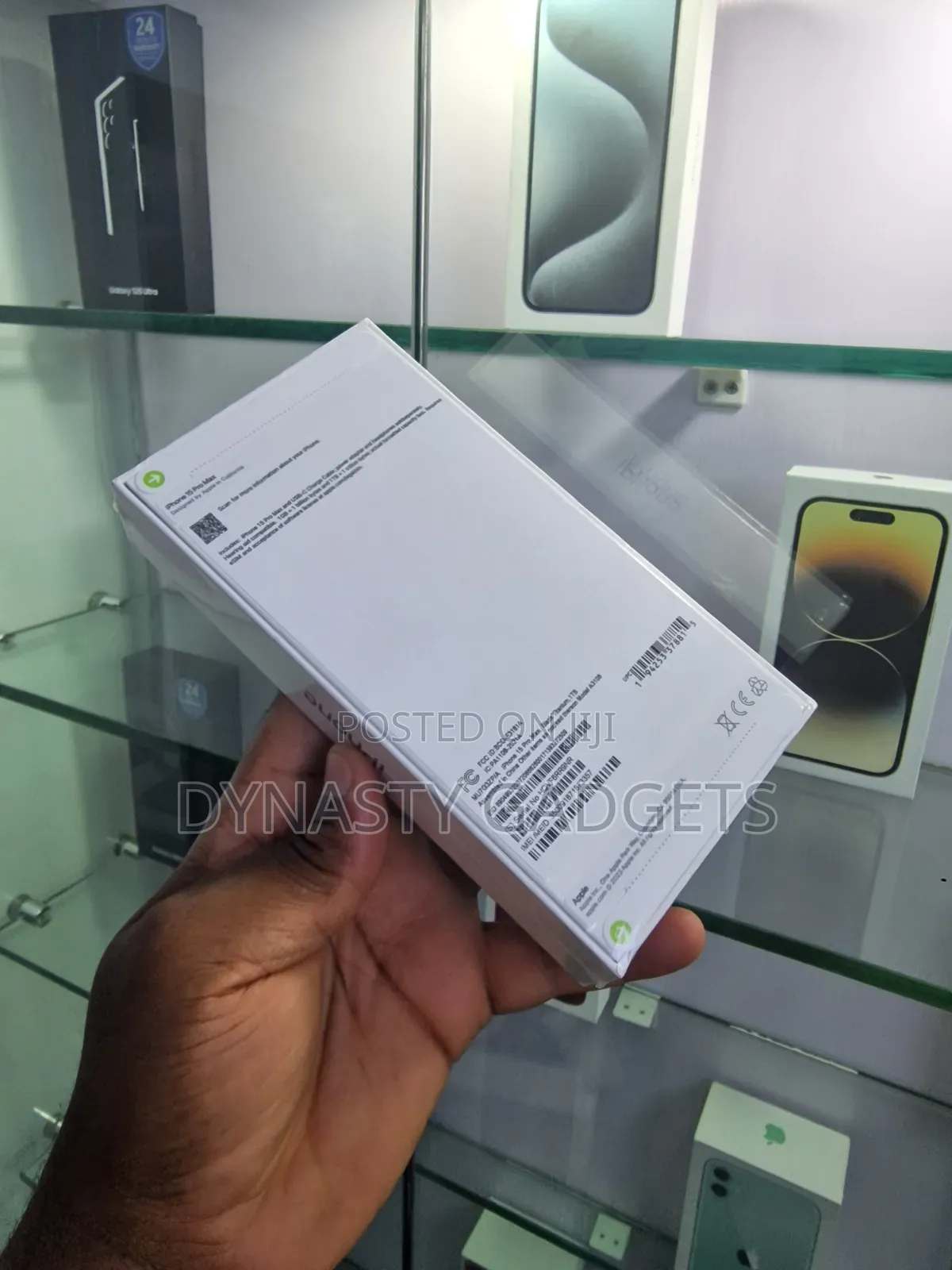 New Apple iPhone 15 Pro Max 1 TB Black