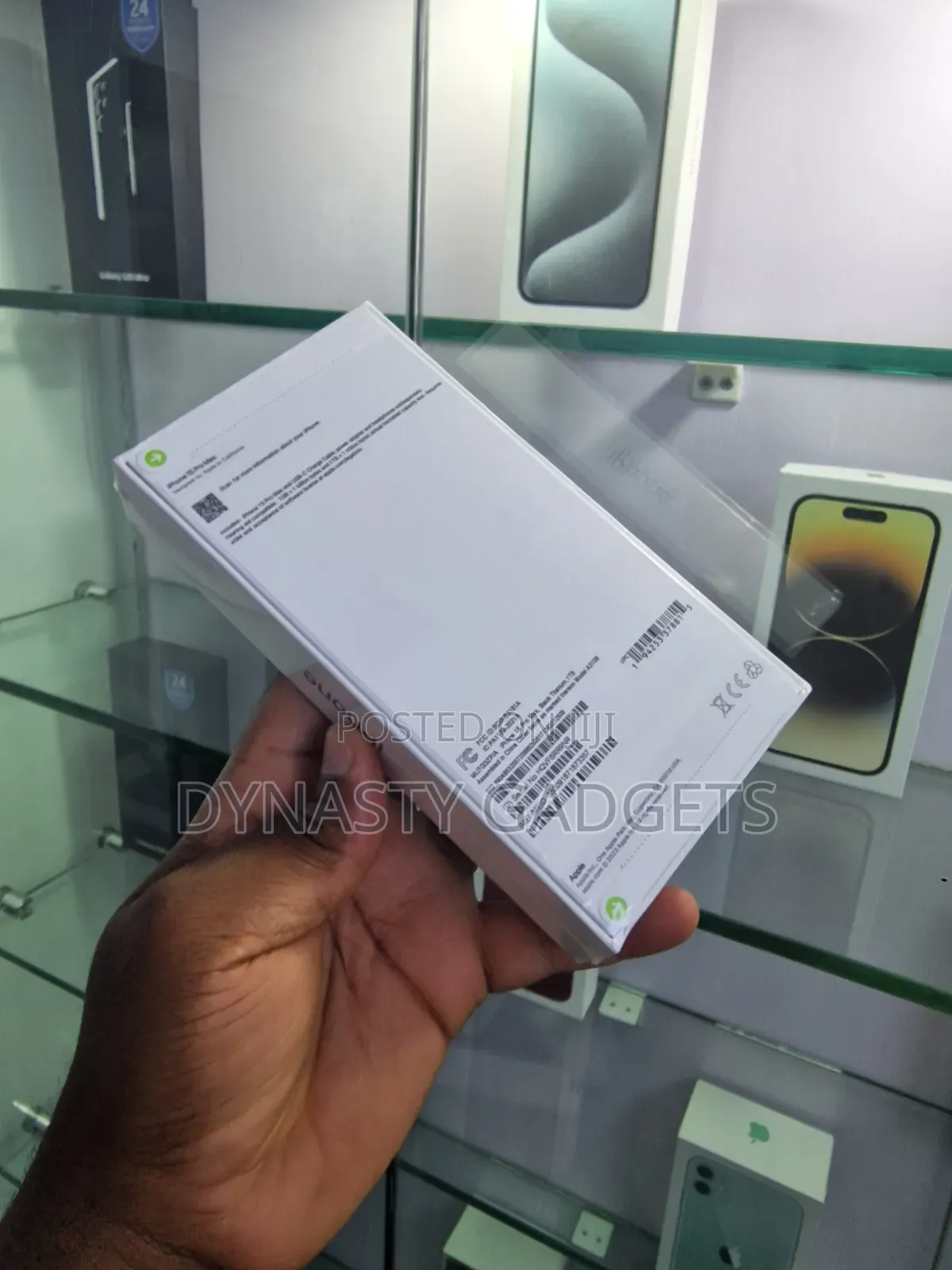 New Apple iPhone 15 Pro Max 1 TB Black