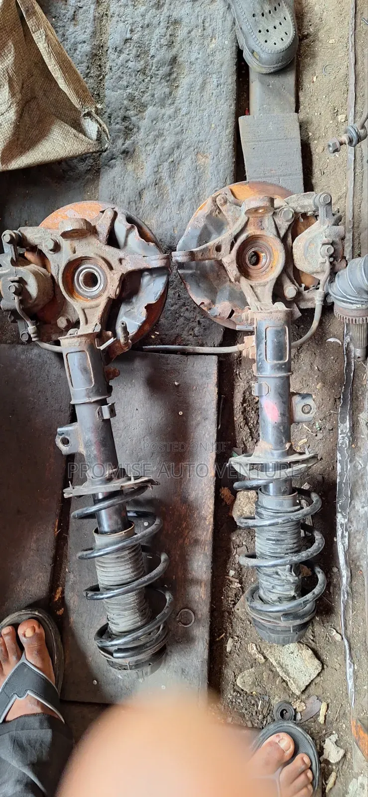 Complete Shock and Hub Hyundai Accent, 2011, 2014