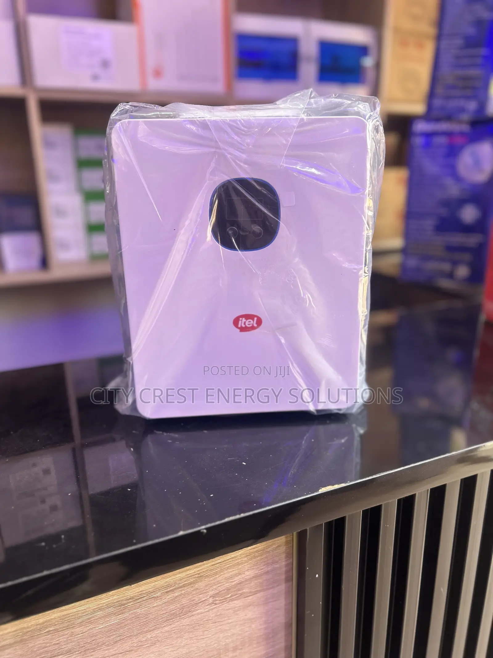 Itel Power Tank( All in One Inverter of 500w/1kwh Lithium Battery
