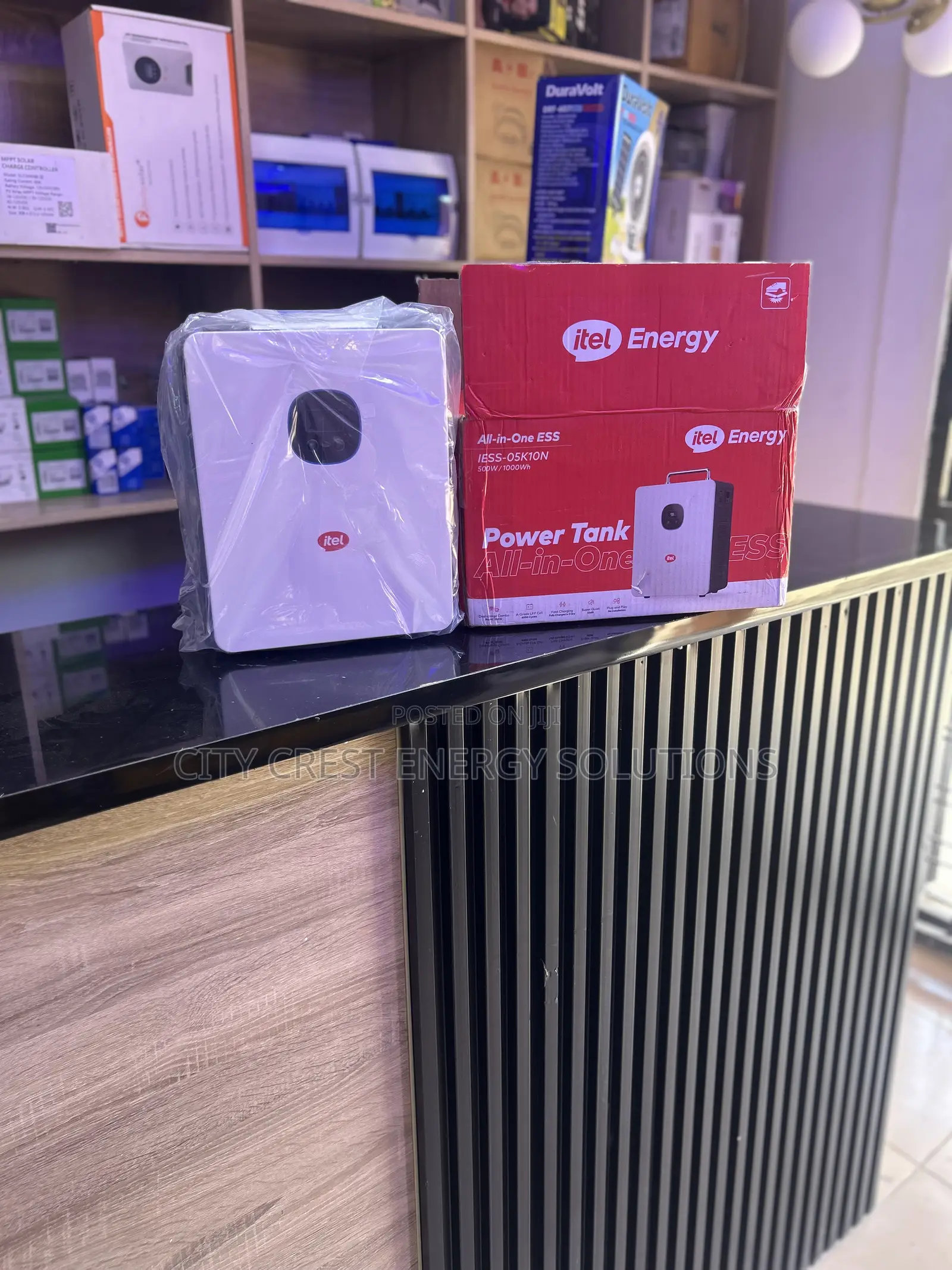 Itel Power Tank( All in One Inverter of 500w/1kwh Lithium Battery