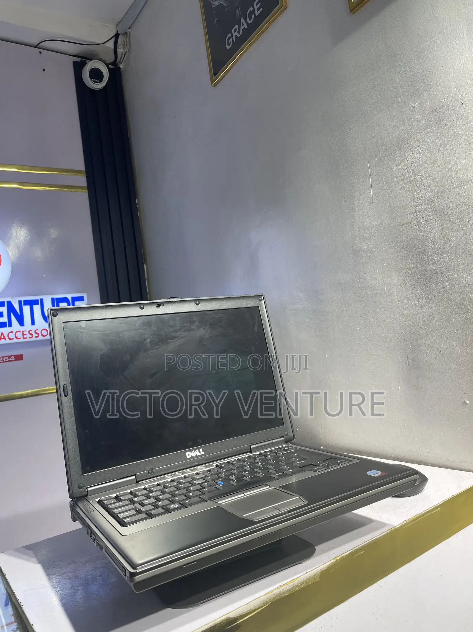 Laptop Dell Latitude D630 2GB Intel Core 2 Duo HDD 72GB