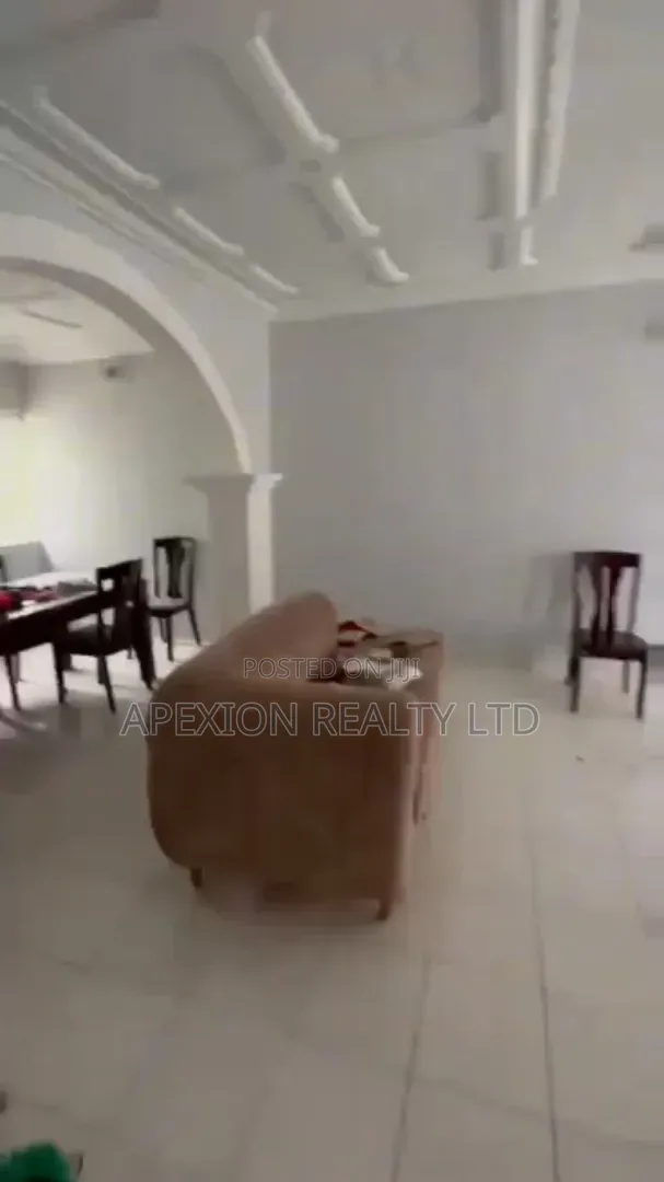 3bdrm Bungalow in Sunnyvale Estate, Lokogoma for sale