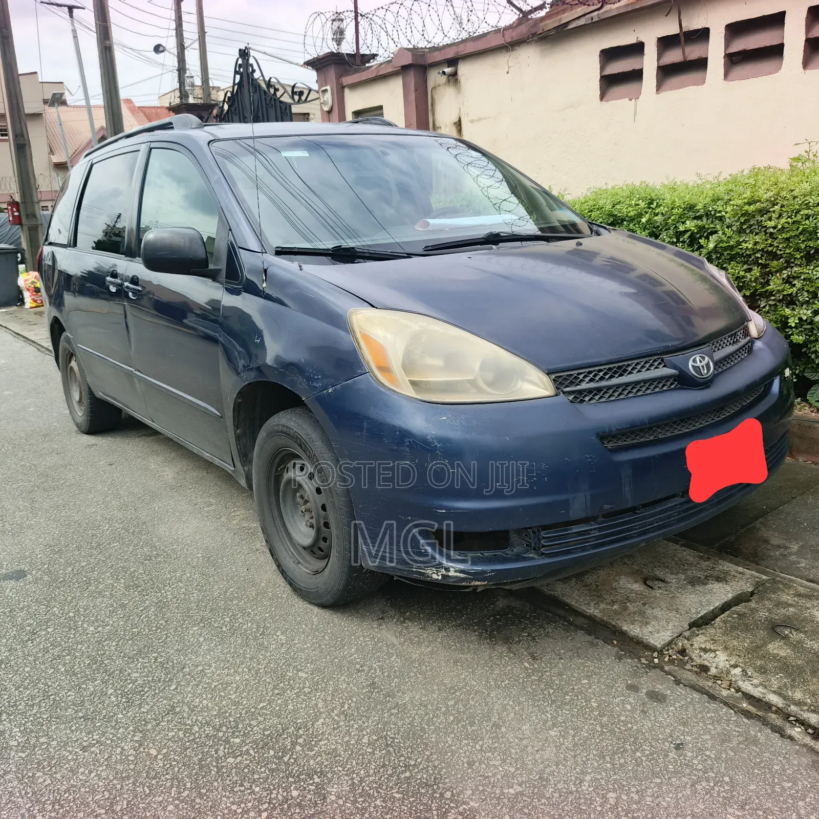 Toyota Sienna 2005 Blue