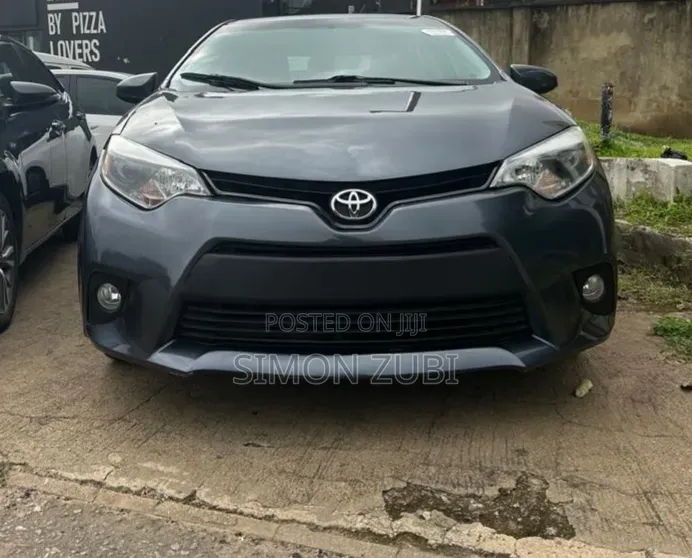 Toyota Corolla 2015 Gray