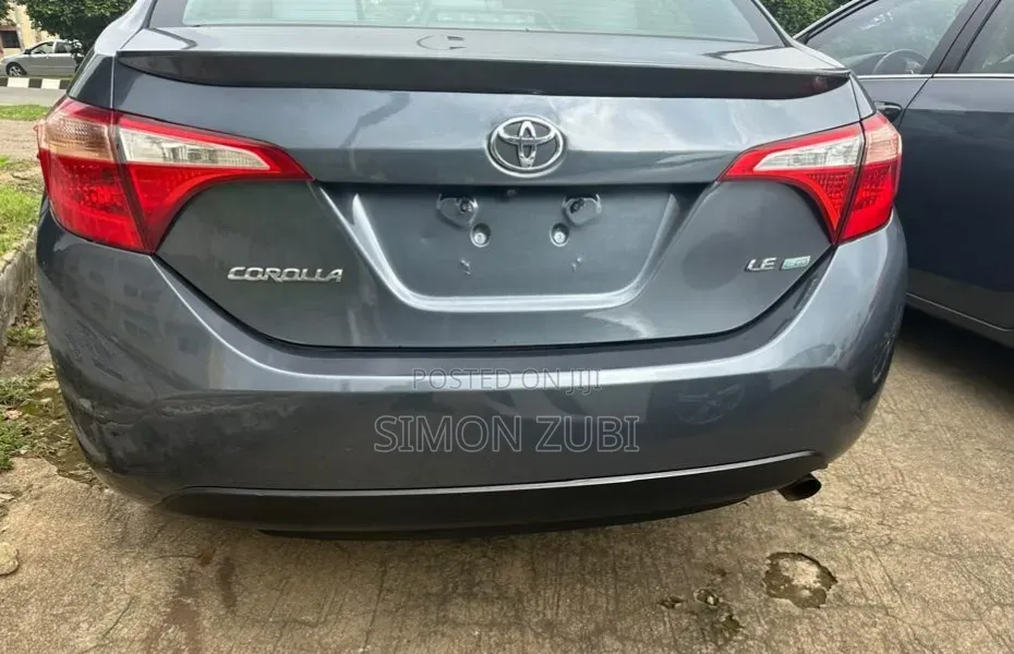 Toyota Corolla 2015 Gray