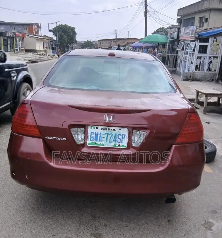 Honda Accord 2006 Burgundy