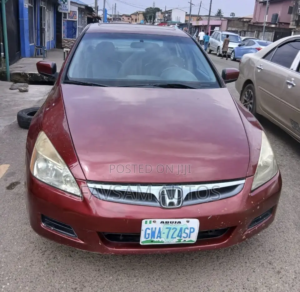 Honda Accord 2006 Burgundy