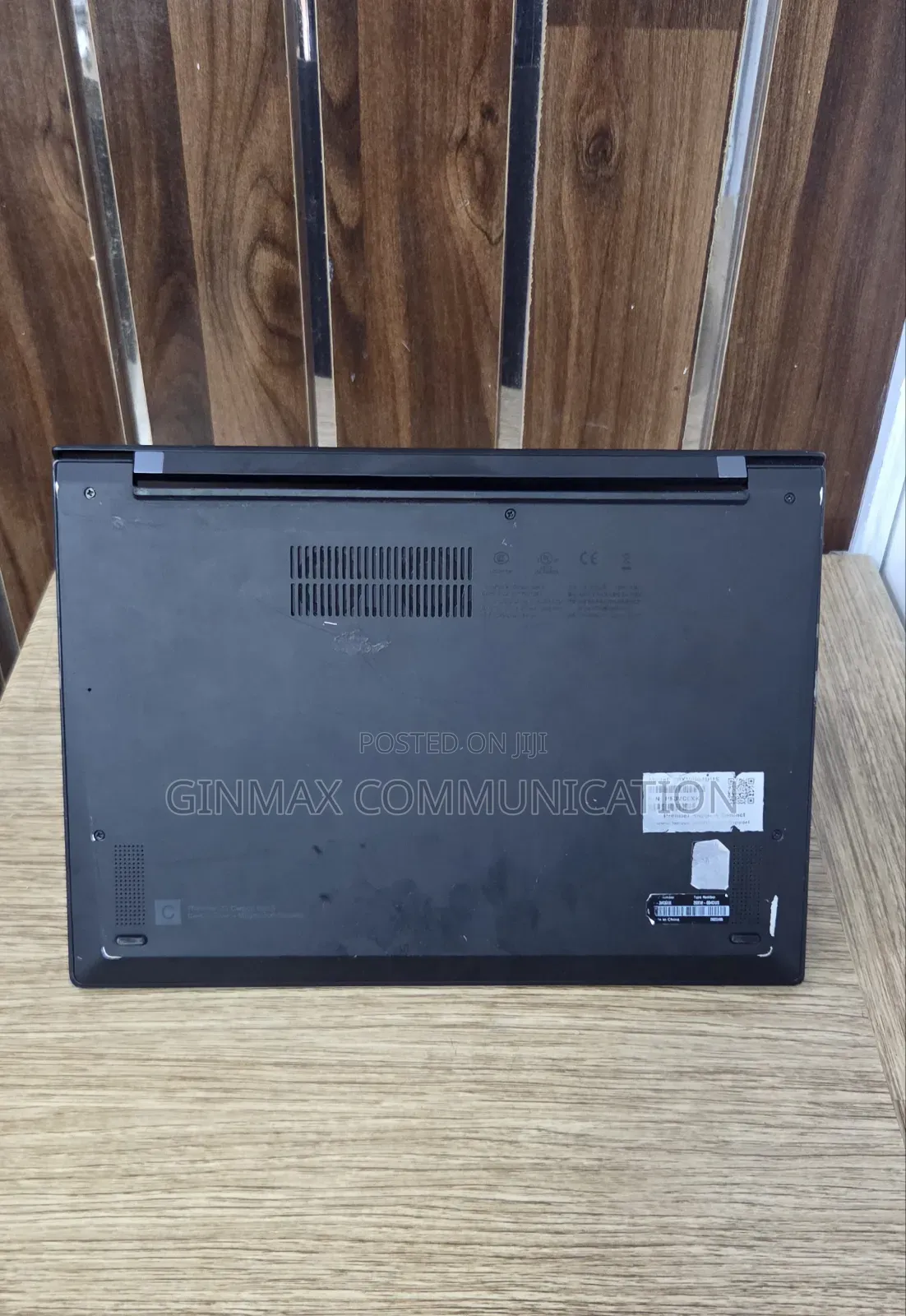 Laptop Lenovo ThinkPad X1 Carbon Gen11 16GB Intel Core i7 SSD 512GB