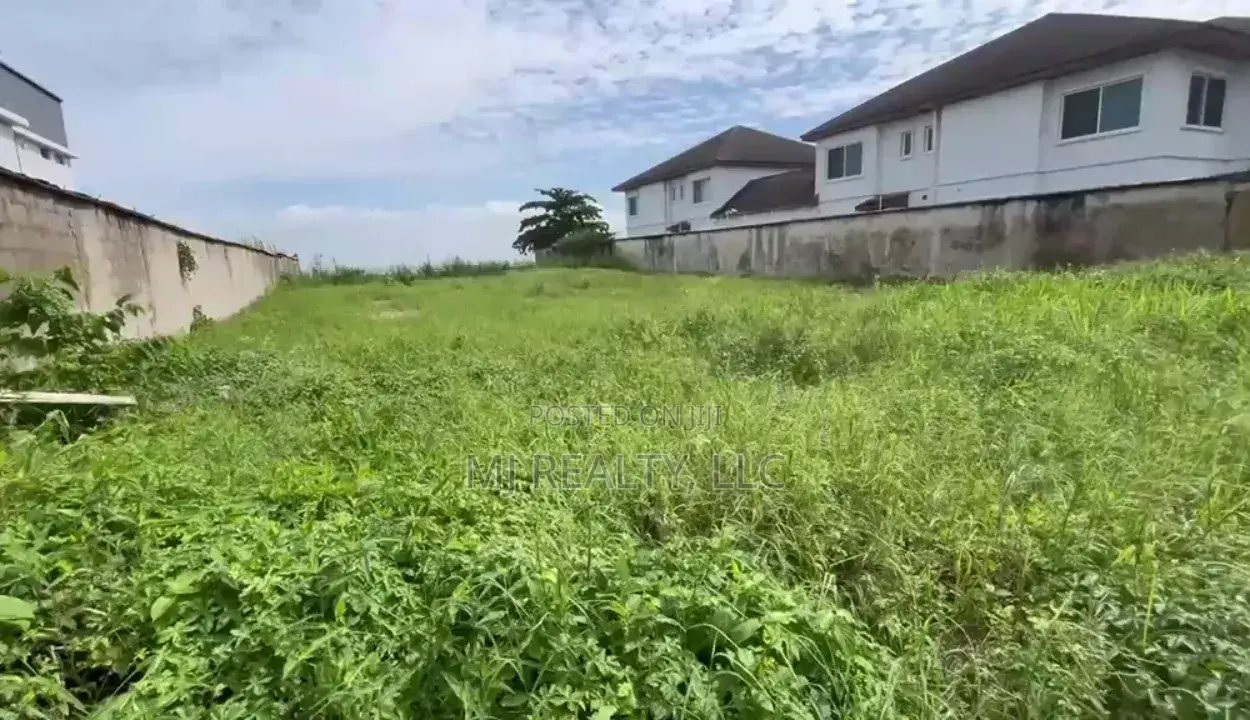 VGC Estate: 1,678sqm Waterfront Land