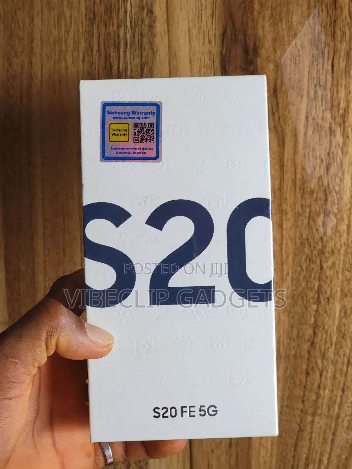 New Samsung Galaxy S20 FE 5G 128 GB Blue