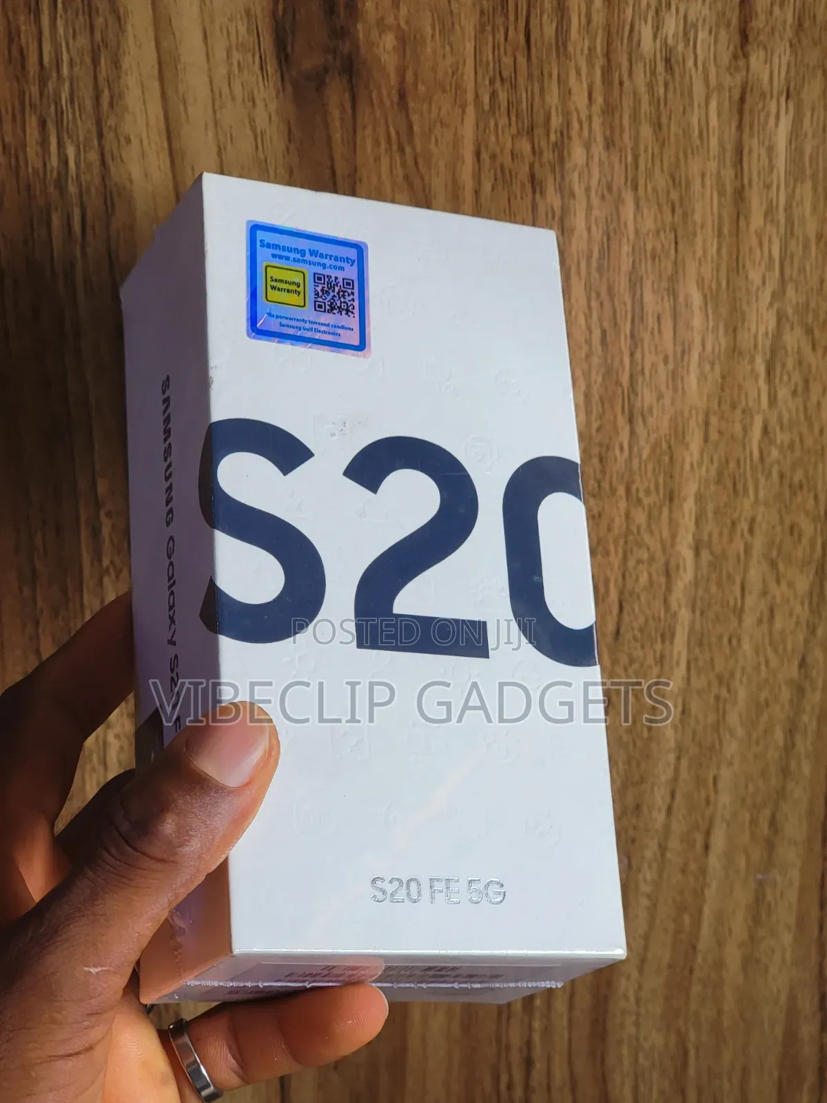 New Samsung Galaxy S20 FE 5G 128 GB Blue