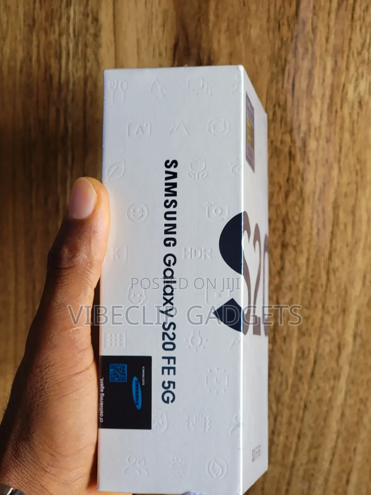 New Samsung Galaxy S20 FE 5G 128 GB Silver