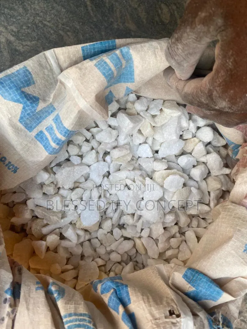 White Chippings Stone, Garden, Grave, Flower Pot,Terrazzo Flooring Etc