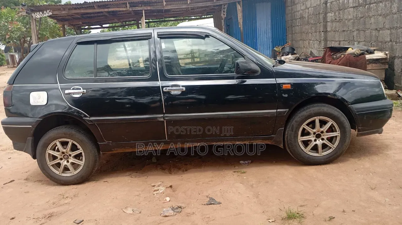 Volkswagen Golf 1999 Black