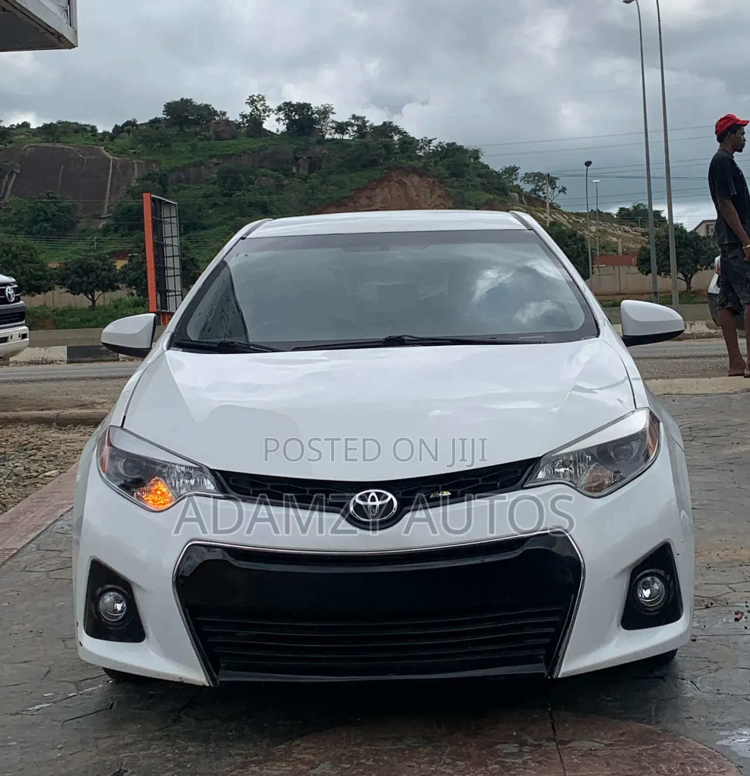 Toyota Corolla 2015 White