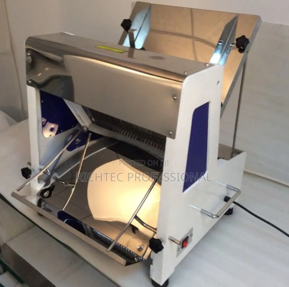 High Quality Commercial Bread Slicer