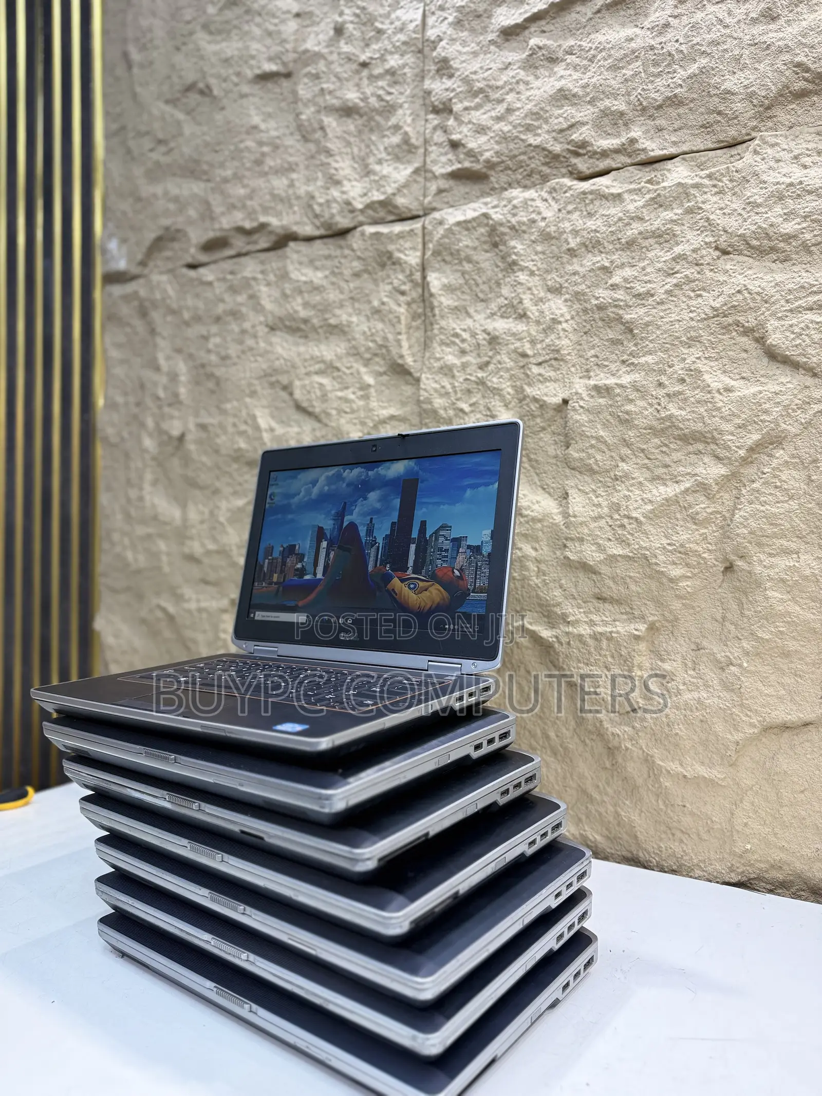 Laptop Dell Latitude E6430 4GB Intel Core i3 HDD 250GB