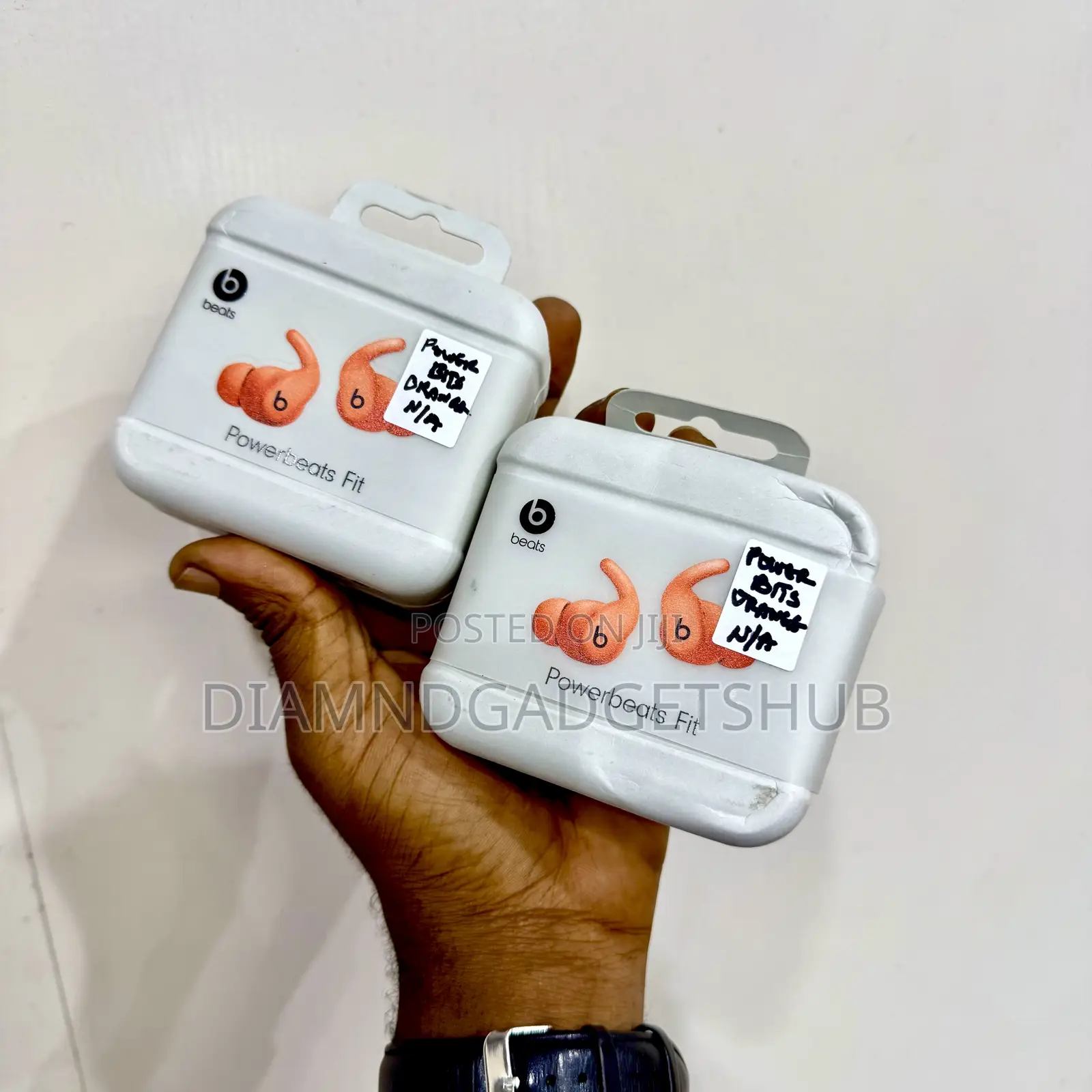 Powerbeats Fits