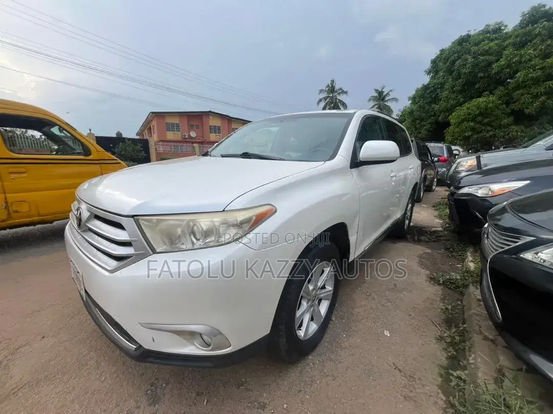 Toyota Highlander 2013 White