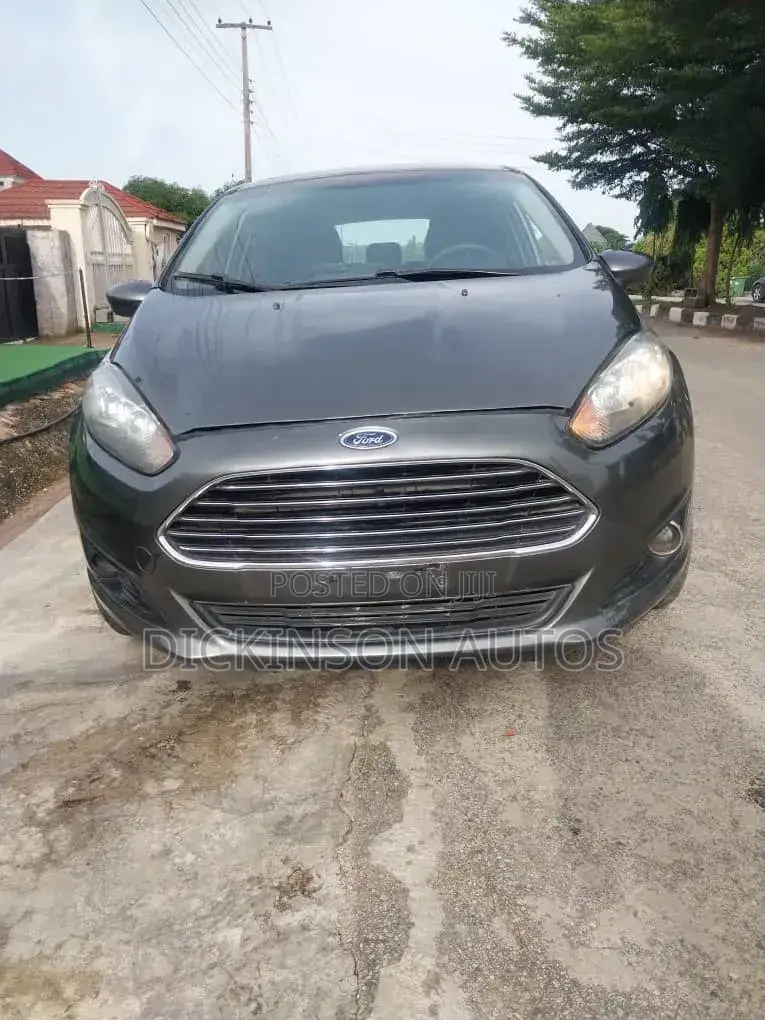 Ford Fiesta 2018 Gray