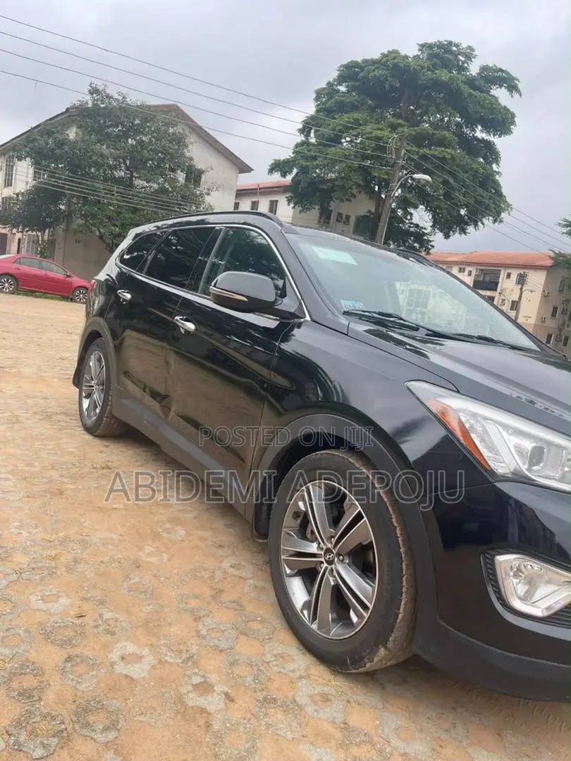 Hyundai Santa Fe Limited 4dr SUV (3.3L 6cyl 6A) 2015 Black