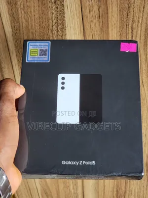 New Samsung Galaxy Z Fold 5 256 GB White
