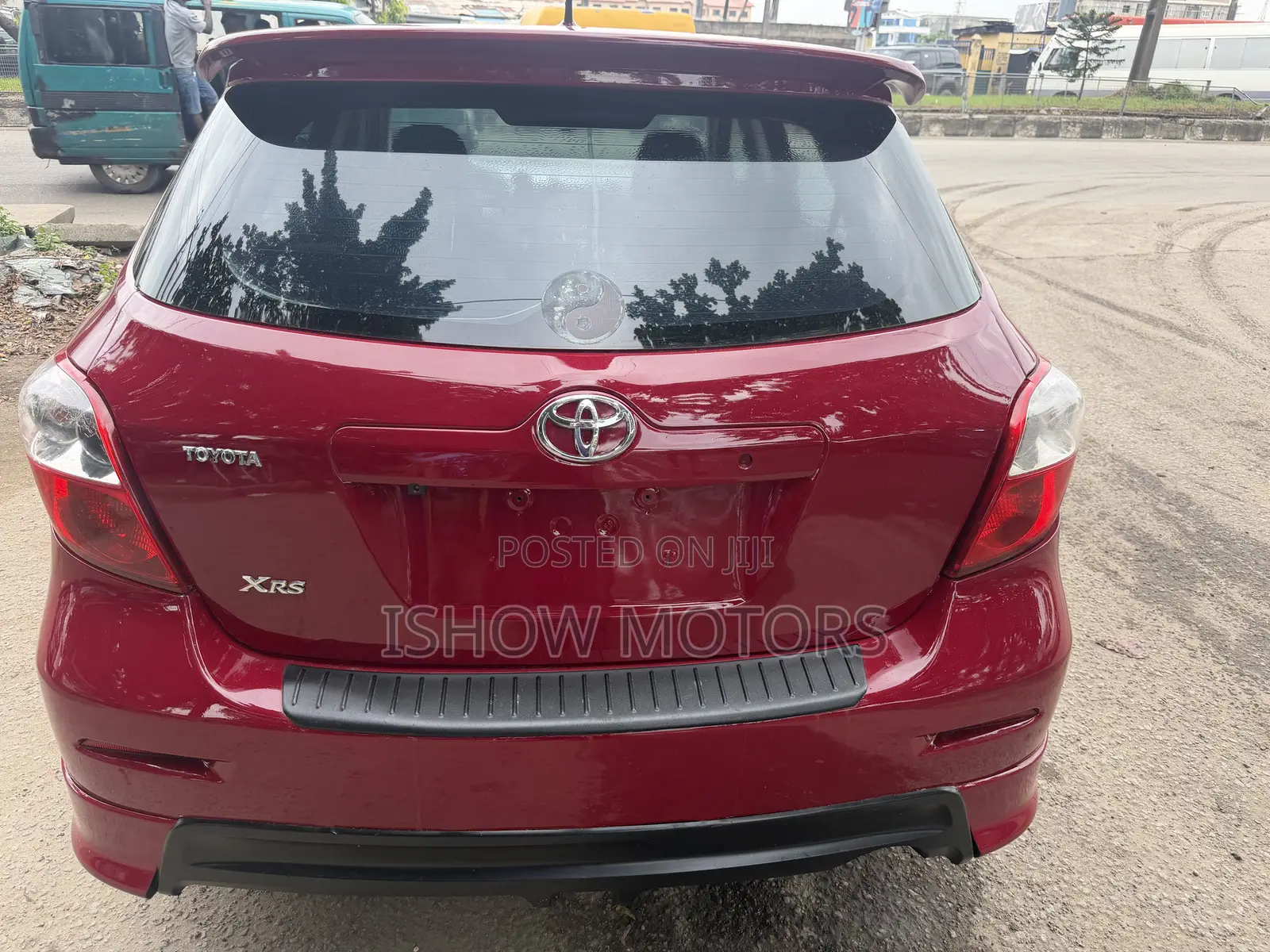 Toyota Matrix XRS Hatchback FWD (2.4L 4cyl 5A) 2009 Red