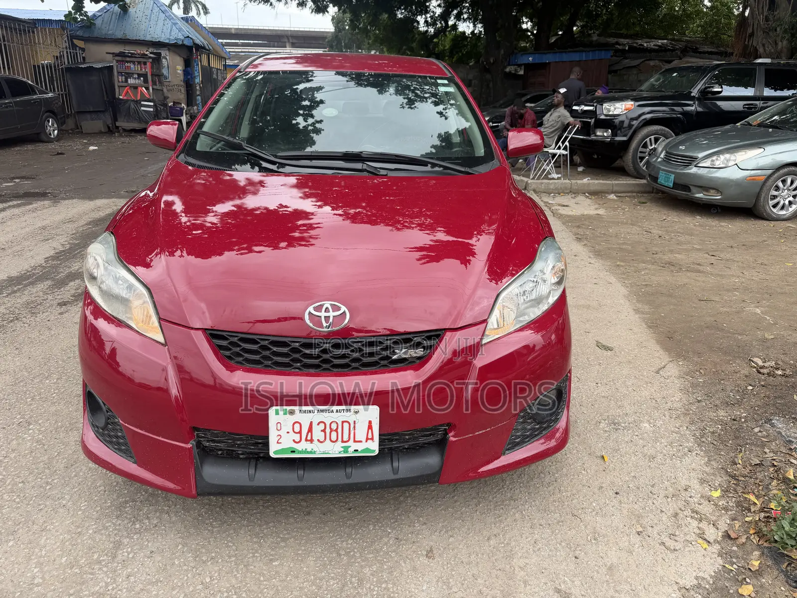 Toyota Matrix XRS Hatchback FWD (2.4L 4cyl 5A) 2009 Red