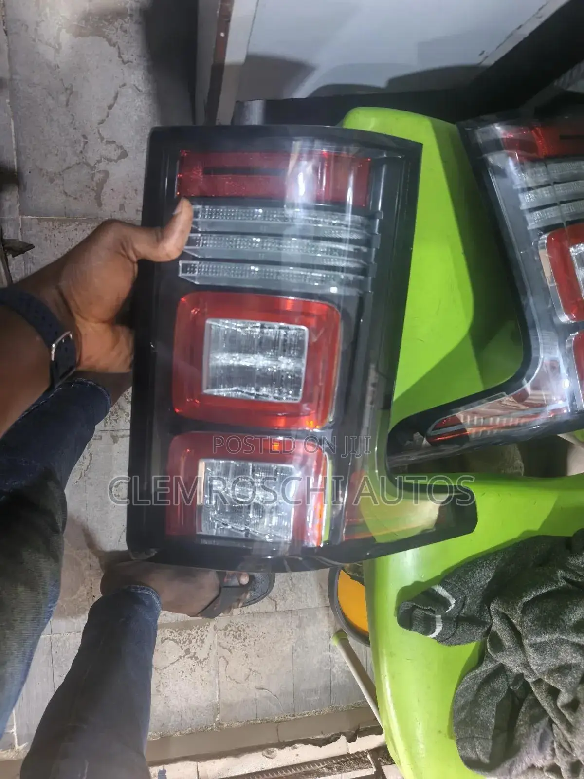 High Quality Certified Complete Rear Lamp Range Rover Vogue 2013-2016