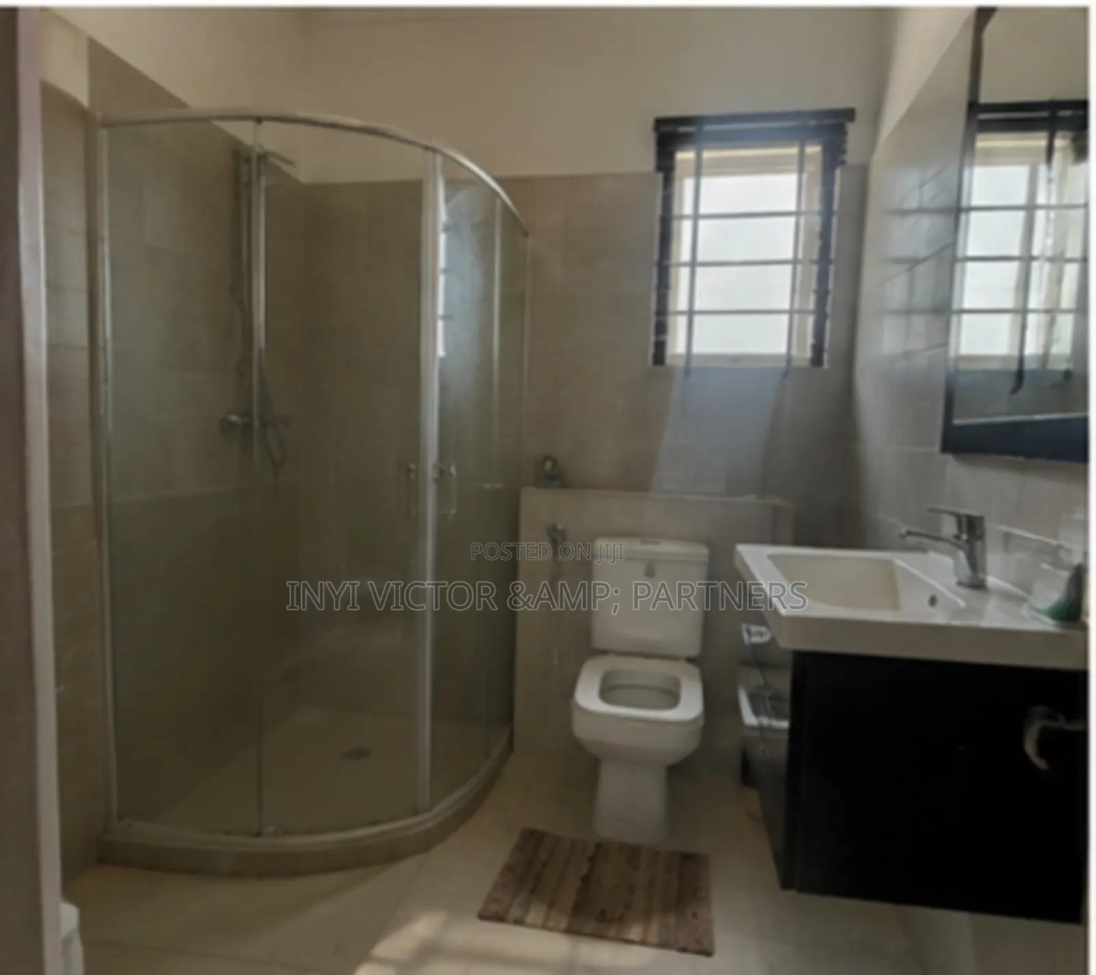 3bdrm Apartment in Garki for sale