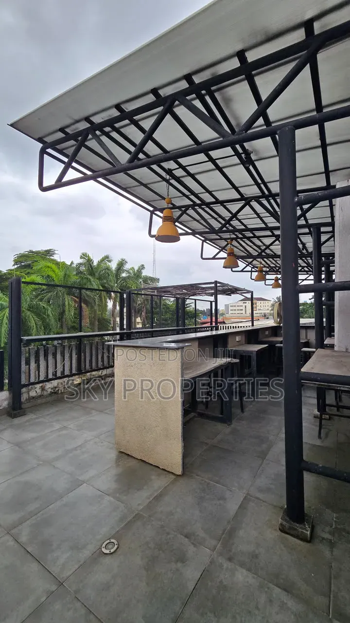 Commercial Building for Sale in Victoria Island