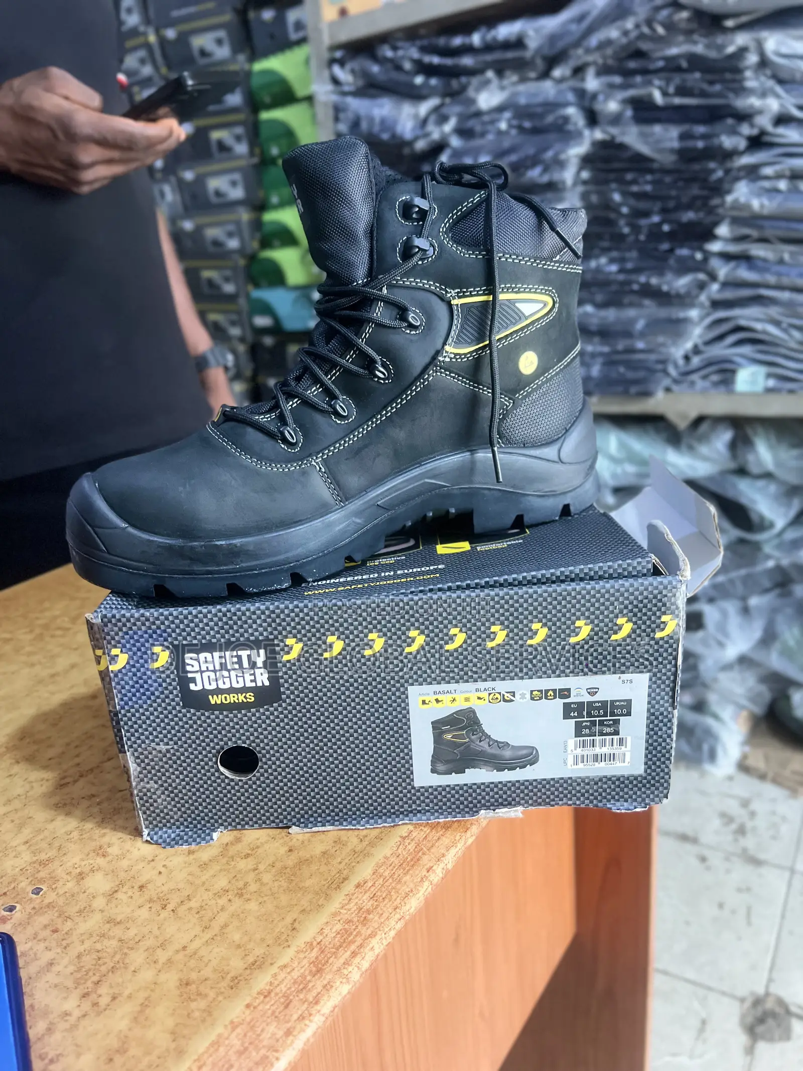 Safety Jogger BASALT S3 Safety Boots – Brand New