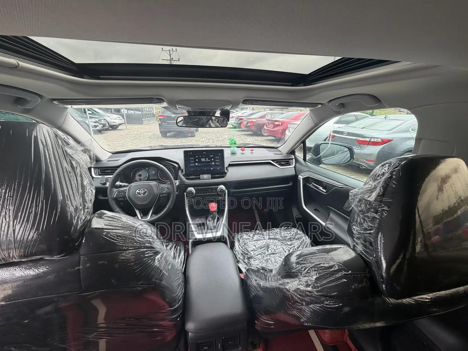 Toyota RAV4 XLE Premium FWD 2023 Black