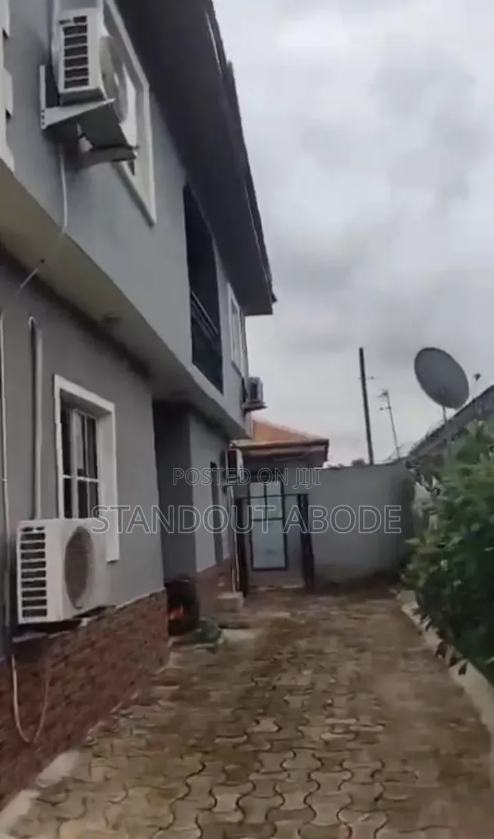 3bdrm Duplex in Olorunfemi Estate, Igando / Ikotun/Igando for sale
