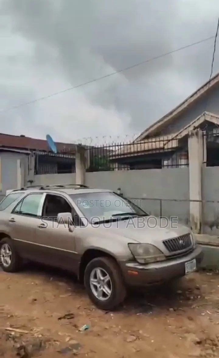 3bdrm Duplex in Olorunfemi Estate, Igando / Ikotun/Igando for sale