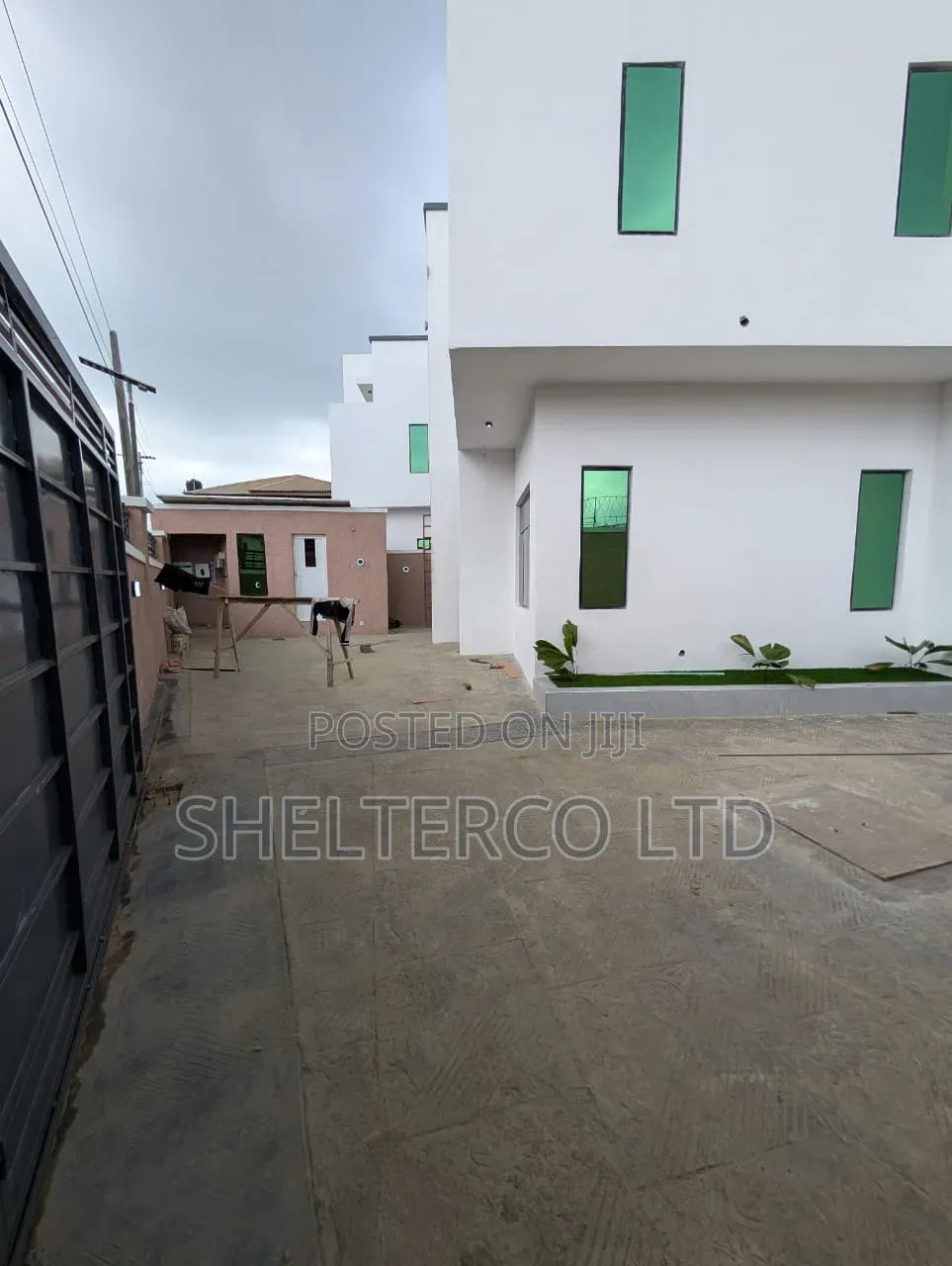 5bdrm Duplex in Estate, Omole Phase 1 for sale