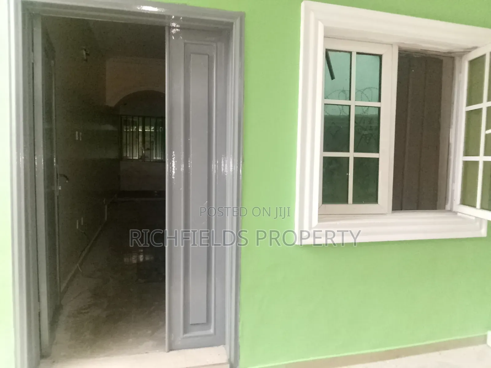 2bdrm Apartment in Pathfinder Estate, Obafemi-Owode for rent