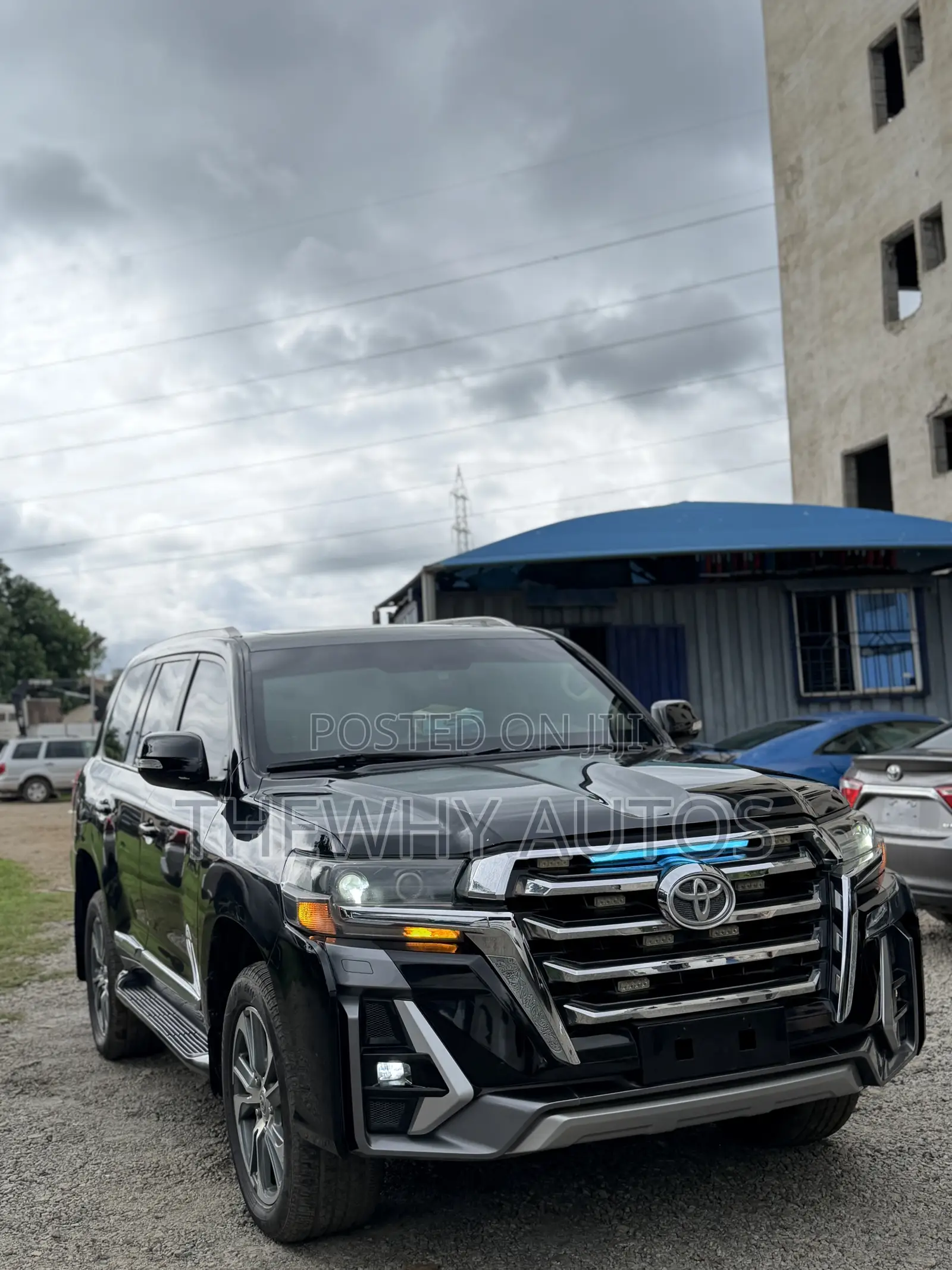 Toyota Land Cruiser 5.7 V8 VXR 2017 Black