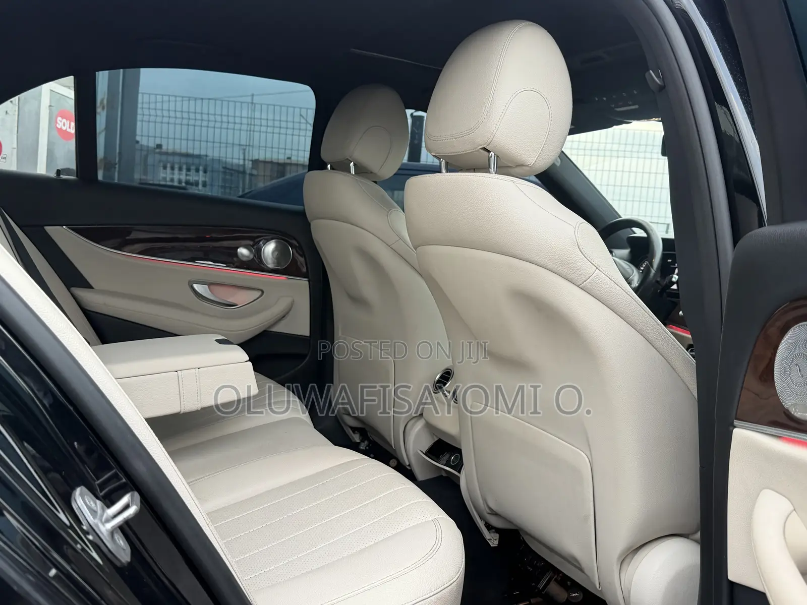 Mercedes-Benz E300 2016 Black