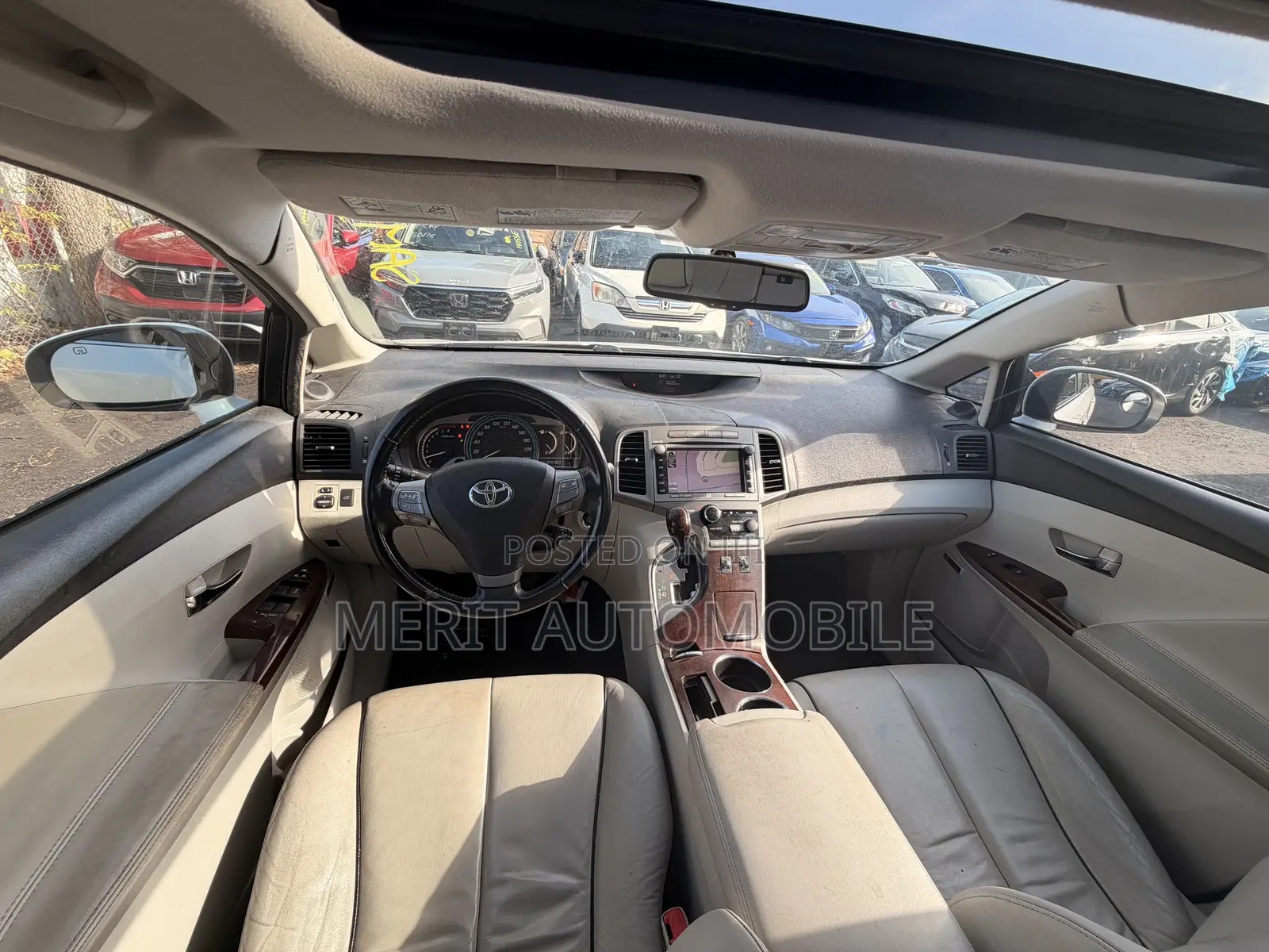 Toyota Venza XLE 2010 White