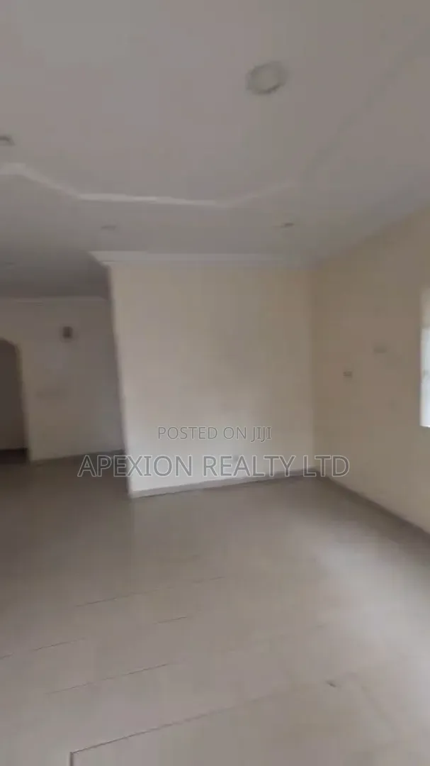 2bdrm Bungalow in Apexion Estate, Wuse 2 for rent