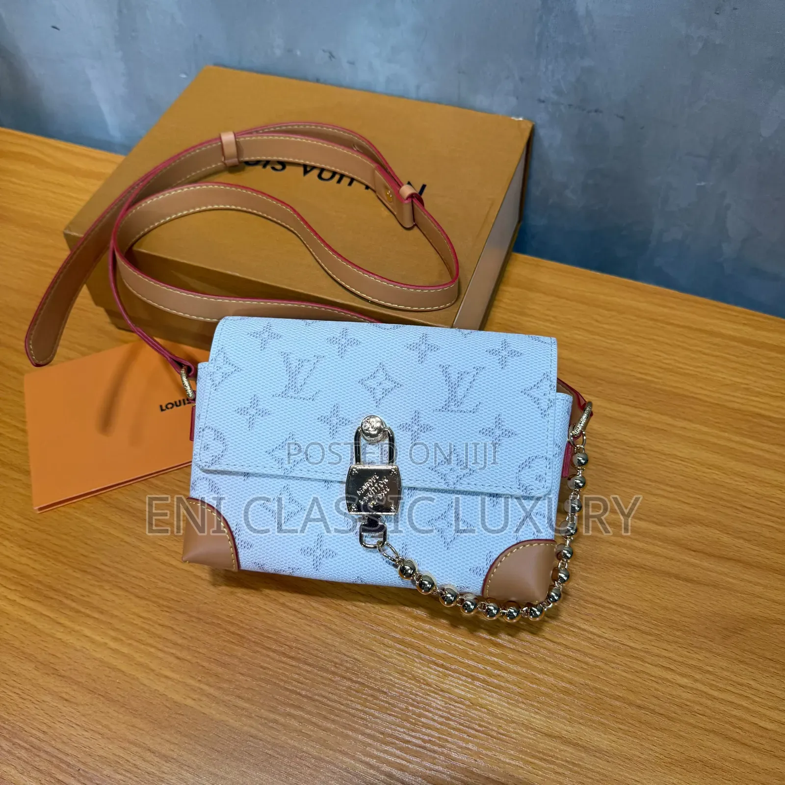 Louis Vuitton Luxury Men's Crossbody Bags Best Quality Well Branded